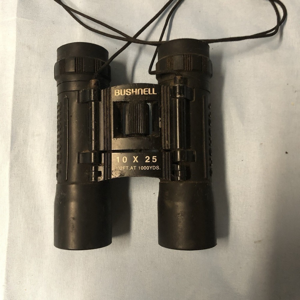 BUSHNELL 12 X 25 240 Ft/1000 Yds Binoculars